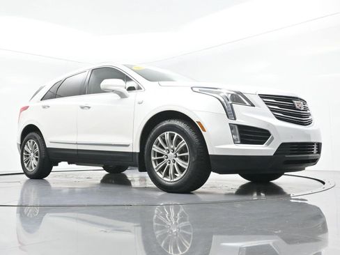 Used 2017 Cadillac XT5 Luxury w/ Driver Awareness Package FWD image 50