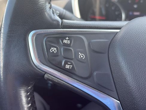 Used 2019 Chevrolet Equinox LT AWD/4WD image 22