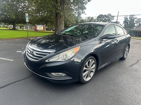 Used 2014 Hyundai Sonata SE w/ Premium Package 03 FWD image 2