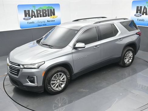 Used 2023 Chevrolet Traverse LT FWD image 24