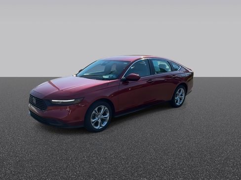 Used 2023 Honda Accord LX image 5