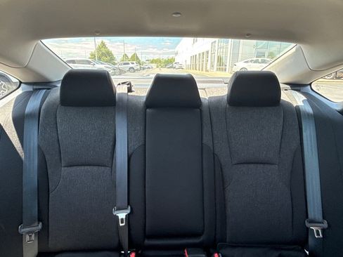 Certified 2025 Honda Accord SE image 19