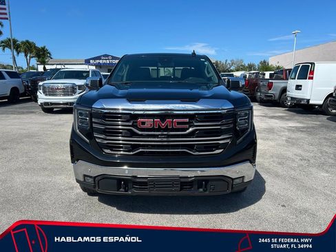 Used 2023 GMC Sierra 1500 SLT w/ SLT Premium Plus Package AWD/4WD image 2