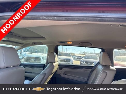 Used 2018 Honda Odyssey EX-L image 15