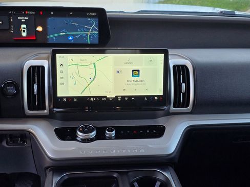 Used 2025 Ford Expedition Max Active image 26