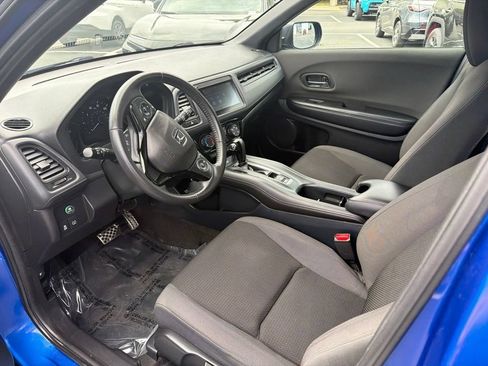 Used 2019 Honda HR-V Sport image 19