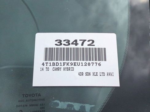 Used 2014 Toyota Camry XLE w/ Leather Package FWD image 18