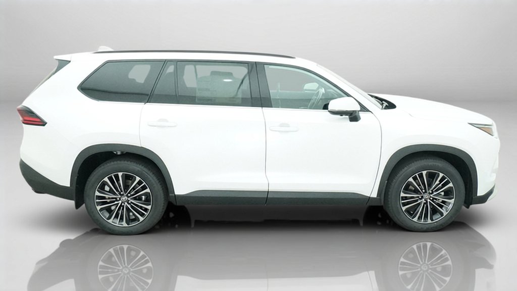 New 2026 Toyota Grand Highlander AWD Hybrid image 7