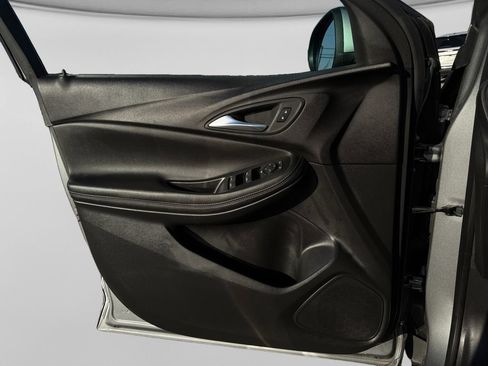 Used 2024 Buick Encore GX Preferred FWD image 17