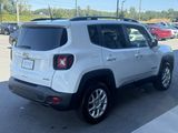 Used 2022 Jeep Renegade Latitude image 6