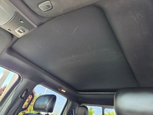 Used 2017 Ford F150 Lariat AWD/4WD image 11