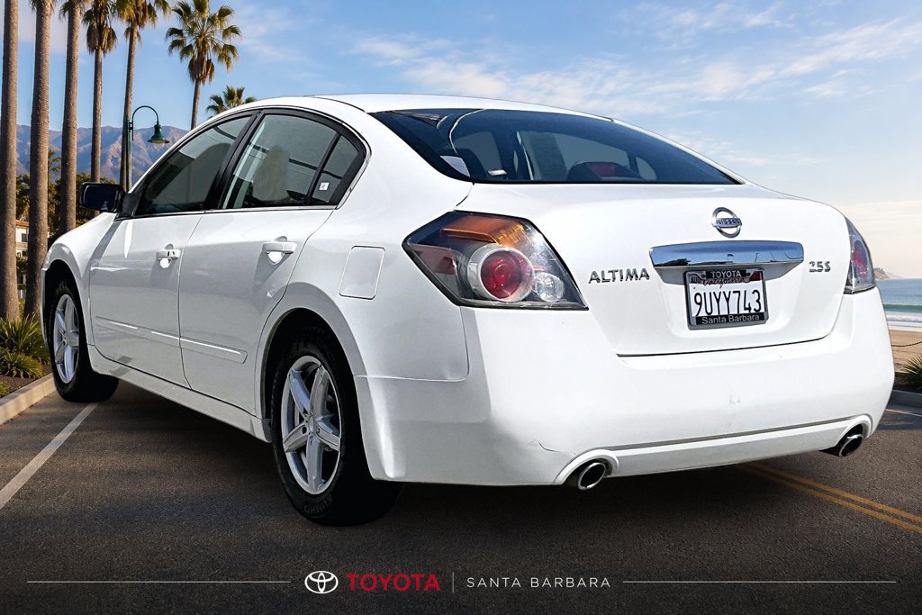 Used 2011 Nissan Altima 2.5 S FWD image 4