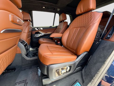 New 2026 BMW ALPINA XB7 AWD/4WD image 24