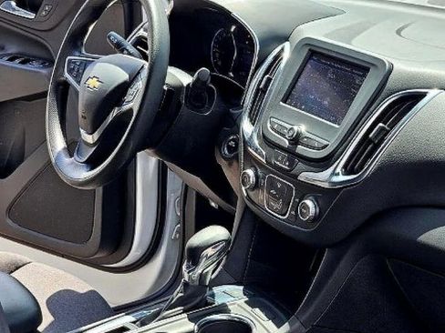 Used 2023 Chevrolet Equinox LT w/ LPO, Floor Liner Package image 26