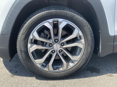 Used 2018 GMC Terrain SLT w/ Preferred Package FWD image 14