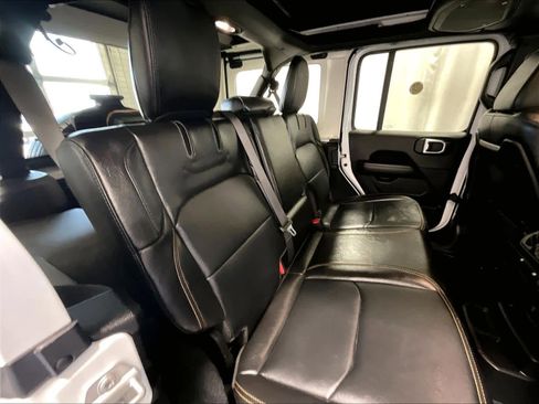 Used 2024 Jeep Wrangler Sahara w/ Technology Group image 16