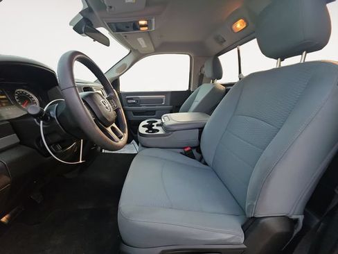 Used 2019 RAM 1500 Tradesman w/ Popular Equipment Group RWD image 9