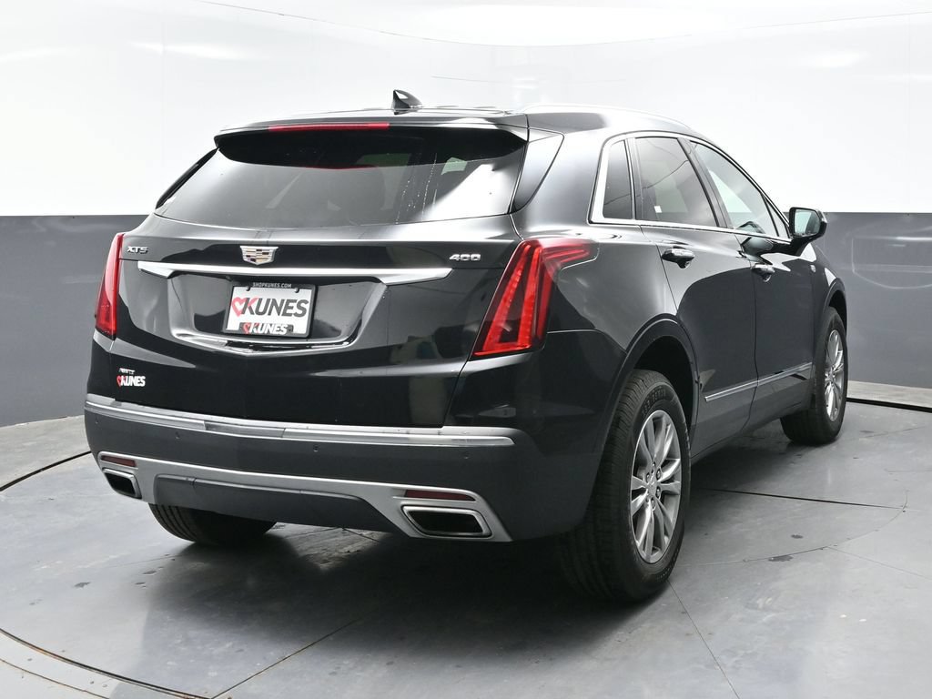 Used 2022 Cadillac XT5 Premium Luxury AWD/4WD image 4