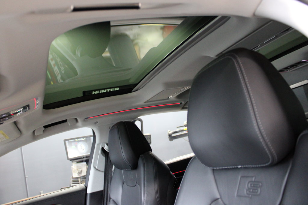 Used 2023 Audi S8 AWD/4WD image 24