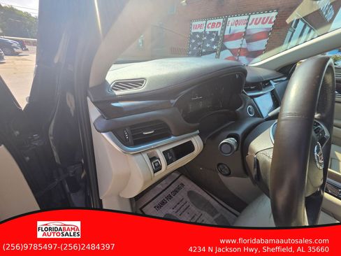 Used 2014 Cadillac XTS Luxury FWD image 11