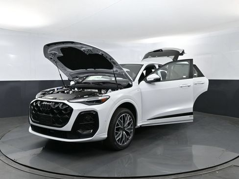 New 2026 Audi Q5 Premium Plus AWD/4WD image 25