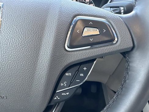 Used 2017 Lincoln MKX Select image 28