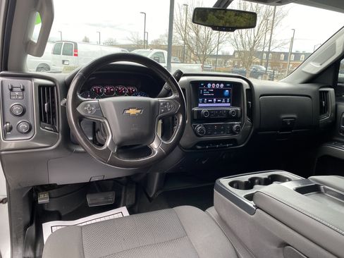 Used 2018 Chevrolet Silverado 3500 LT image 31