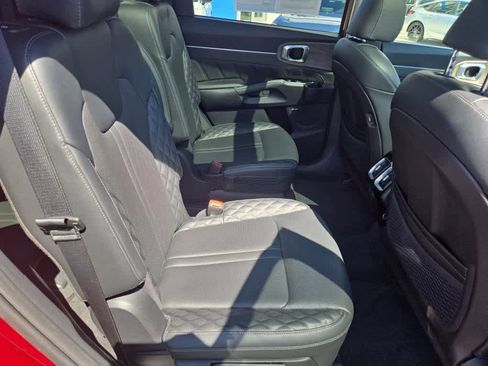 Used 2022 Kia Sorento SX Prestige AWD/4WD image 55