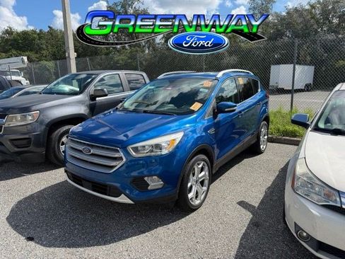 Used 2019 Ford Escape Titanium AWD/4WD image 1