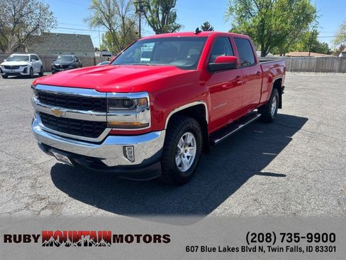 Used 2018 Chevrolet Silverado 1500 LT w/ All Star Edition image 3