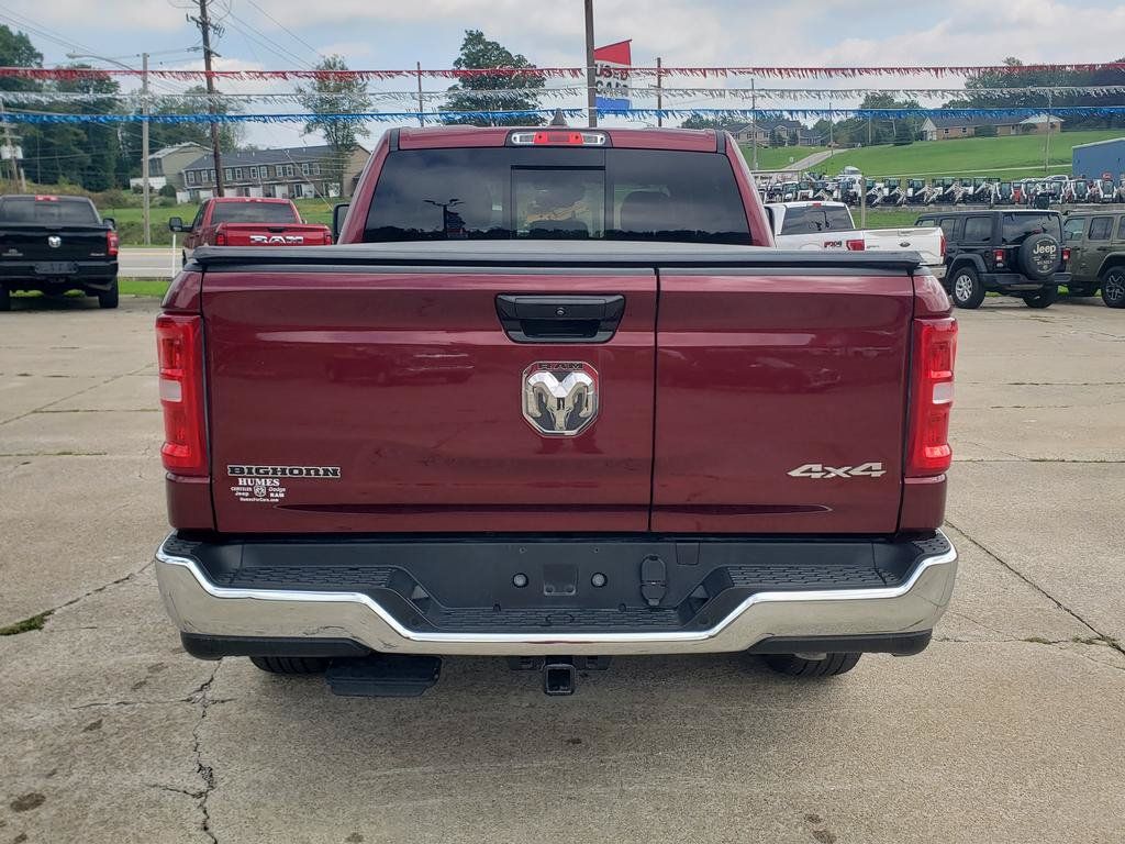 Used 2025 RAM 1500 Big Horn AWD/4WD image 4