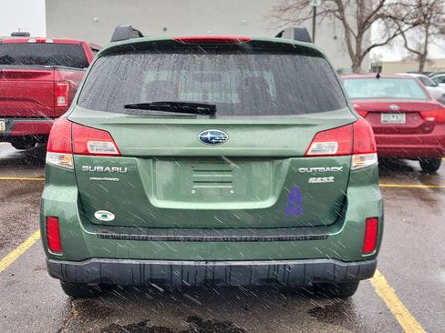 Used 2012 Subaru Outback 2.5i Premium w/ Popular Pkg 1B image 3