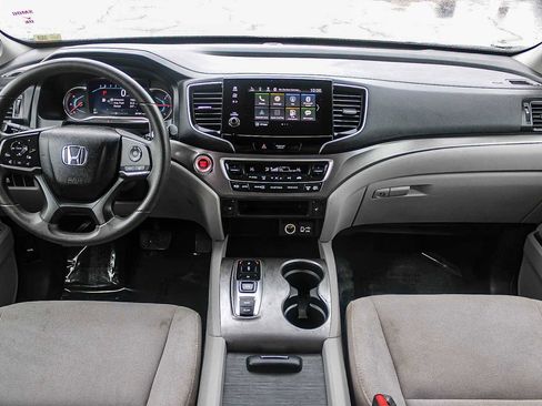 Used 2021 Honda Pilot EX image 10