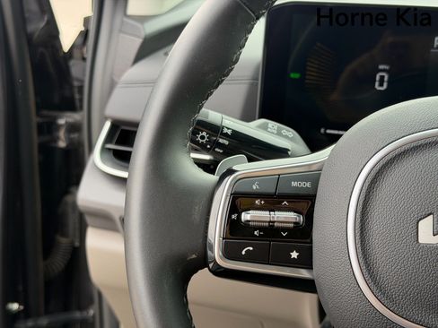 New 2026 Kia Carnival EX FWD image 14