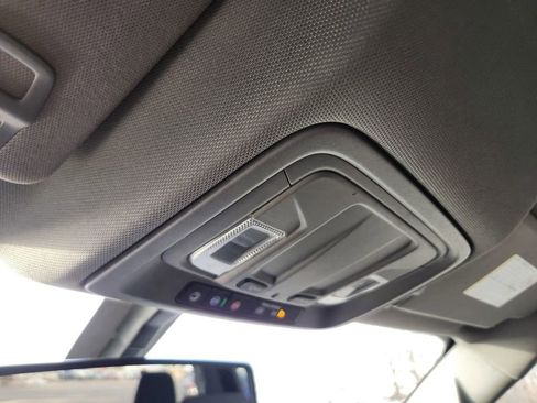 Used 2022 GMC Sierra 2500 SLE w/ SLE Value Package; image 16