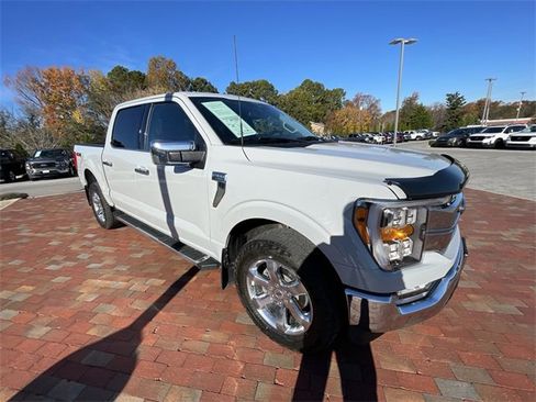 Used 2023 Ford F150 Lariat w/ Max Trailer Tow Package image 38