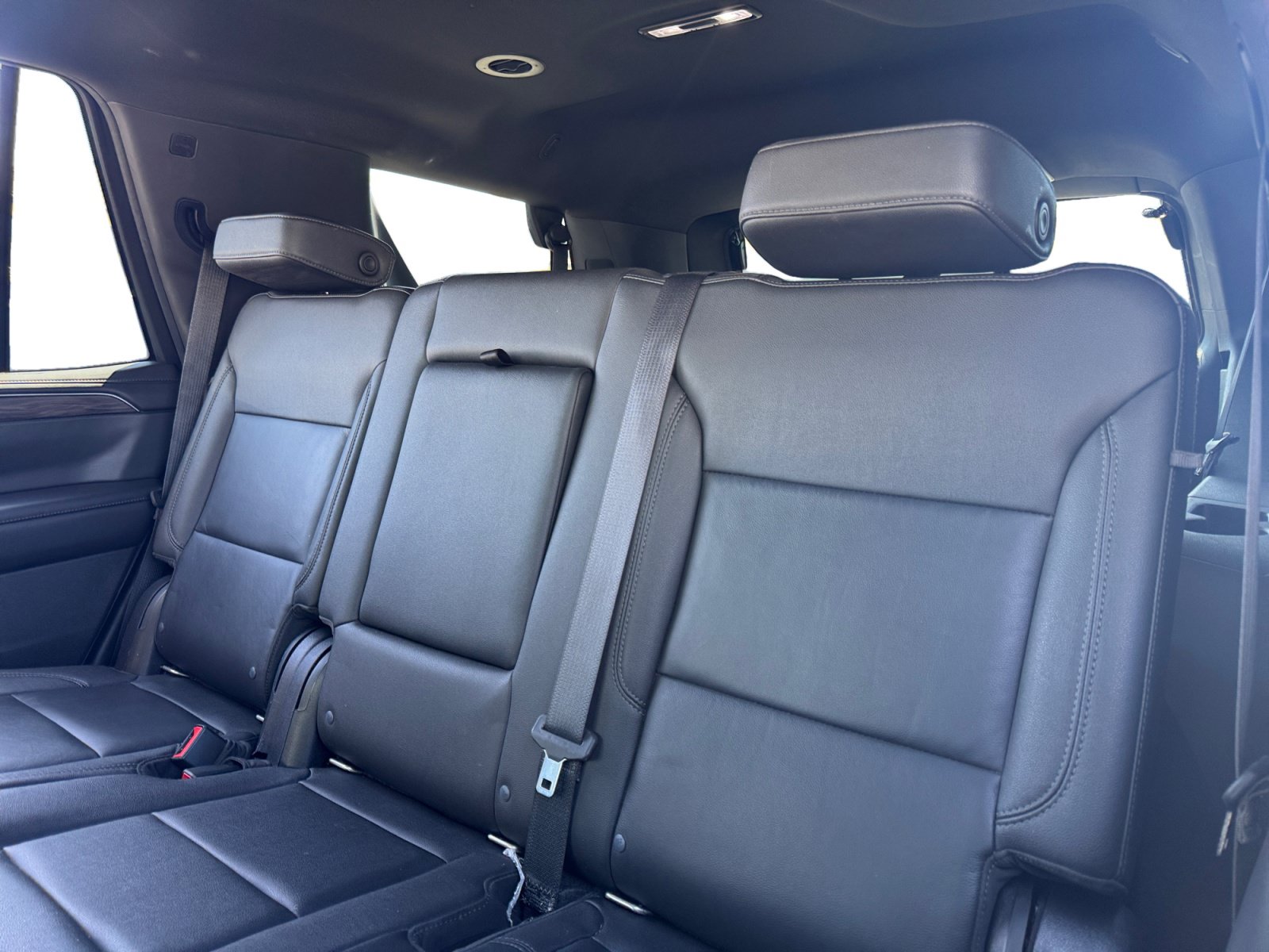 Used 2021 Chevrolet Tahoe Z71 AWD/4WD image 13