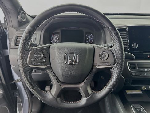 Certified 2023 Honda Passport TrailSport image 11