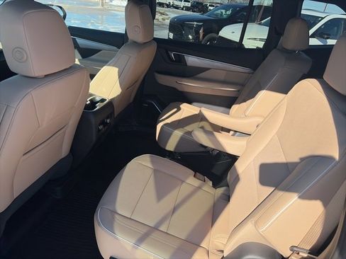 New 2026 Buick Enclave Preferred w/ LPO, Floor Liner Package image 11