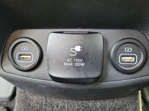 Used 2022 Hyundai Santa Fe Calligraphy image 16