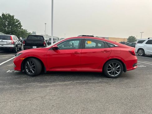 Used 2019 Honda Civic EX image 9