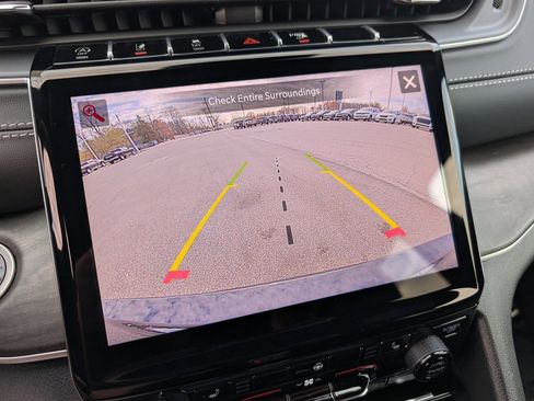 New 2025 Jeep Grand Cherokee L Limited image 31