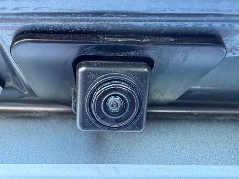 Used 2025 Nissan Versa SV w/ Trunk Package image 9