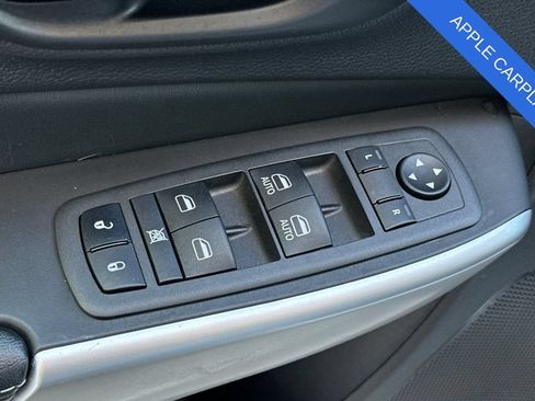 Used 2022 Jeep Cherokee Latitude AWD/4WD image 12