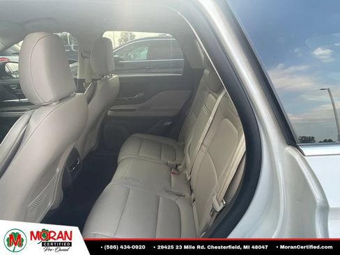 Used 2022 Lincoln Corsair FWD image 11