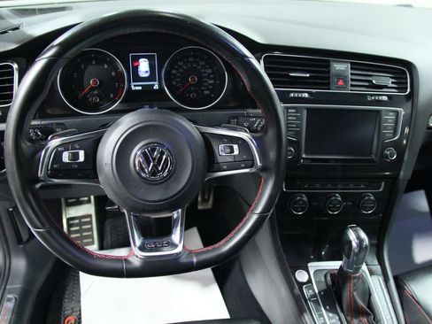 Used 2016 Volkswagen GTI 4-Door FWD image 18