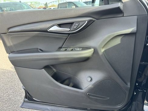 Used 2021 Buick Envision Preferred image 22