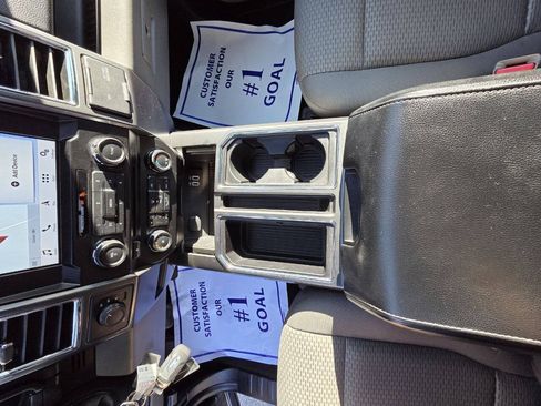 Used 2016 Ford F150 XLT w/ Equipment Group 302A Luxury AWD/4WD image 23