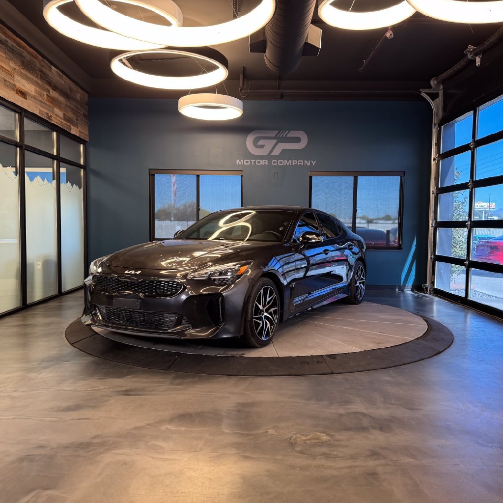 Used 2022 Kia Stinger GT-Line w/ Sun & Sound Package RWD image 7