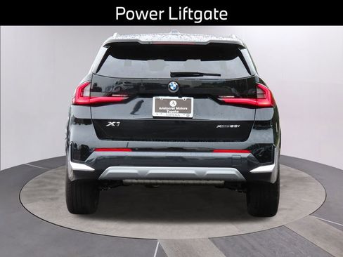 New 2025 BMW X1 xDrive28i w/ Premium Package image 8
